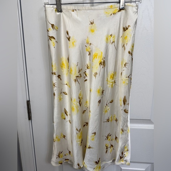 VTG Banana Republic Yellow and White Floral Skirt Y2K VTG Fairy - Picture 1 of 5